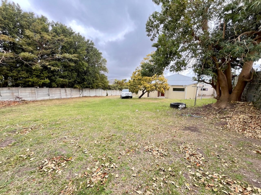 To Let 2 Bedroom Property for Rent in Cambridge Eastern Cape